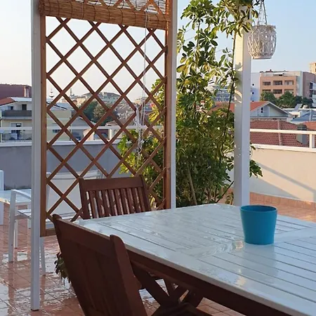 Santafe'- Attico A Due Passi Dal Mare - Parcheggio Privato Montesilvano Marina