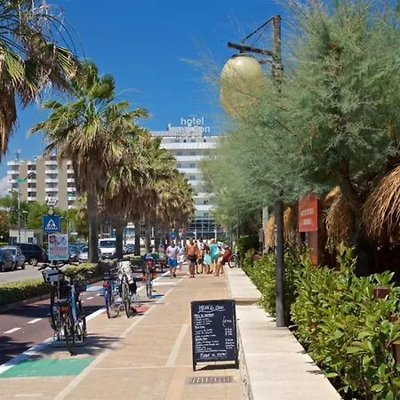 Santafe'- Attico A Due Passi Dal Mare - Parcheggio Privato *