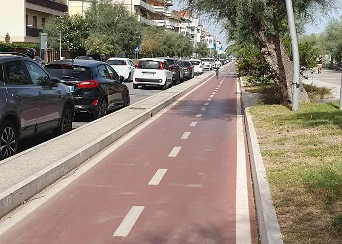 Santafe'- Attico A Due Passi Dal Mare - Parcheggio Privato Nyaraló Montesilvano Marina