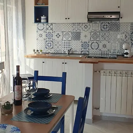 Σπίτι διακοπών Santafe'- Attico A Due Passi Dal Mare - Parcheggio Privato