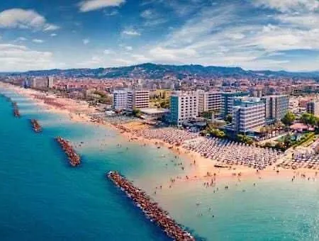 Santafe'- Attico A Due Passi Dal Mare - Parcheggio Privato * Montesilvano Marina