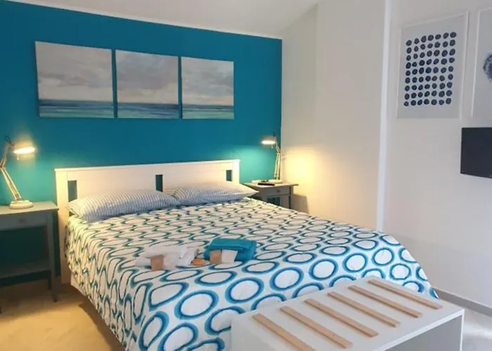 Santafe'- Attico A Due Passi Dal Mare - Parcheggio Privato Montesilvano Marina