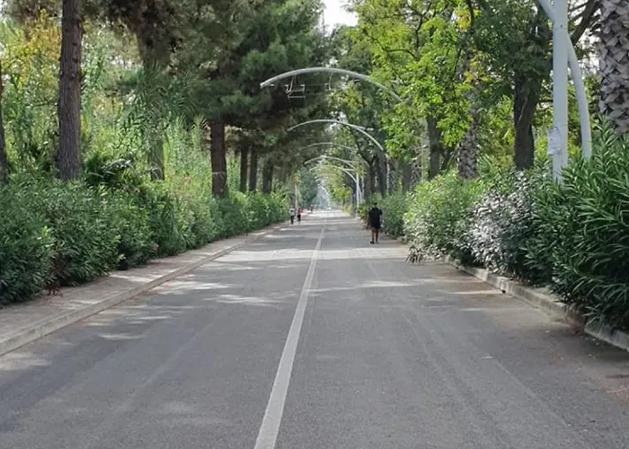 Santafe'- Attico A Due Passi Dal Mare - Parcheggio Privato Montesilvano Marina